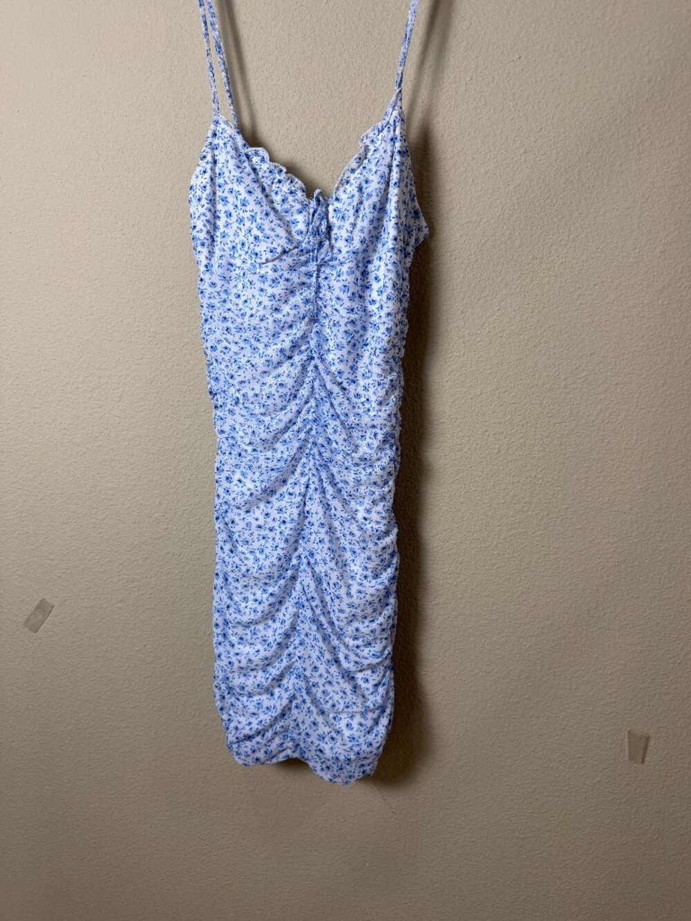 H&M Divided Blue & White Floral Print Ruched Body Con Sundress Dress Size XS